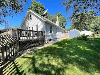 513 E Moneta Ave, Peoria Heights, IL 61616
