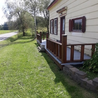 3741 State Highway 51, New Lisbon, NY 13415