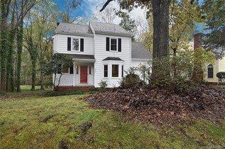3327 Silver Pond Ct, Charlotte, NC 28210