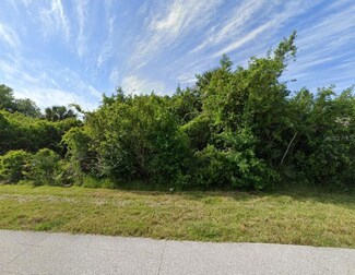 11225 Rockwell Ave, Englewood East, FL 34224