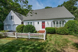 12 Stallion Way, Marstons Mills, MA 02648