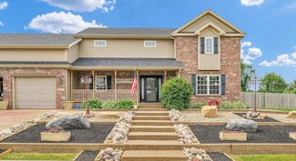 2017 E John Dr, Mahomet, IL 61853