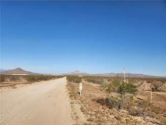 22828 Johnson Rd, Apple Valley, CA 92307