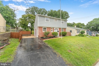 404 Kerby Hill Rd, Fort Washington, MD 20744