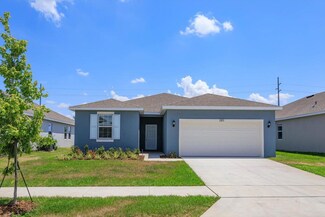 520 Silver Palm Dr, Haines City, FL 33844