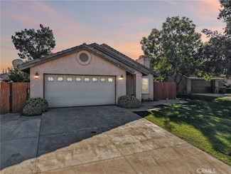 10374 Crossing Green Cir, Moreno Valley, CA 92557