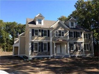 22 Deerfield Rd, Wellesley Hills, MA 02481