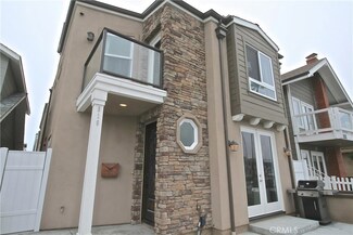 819 W Balboa Blvd, Newport Beach, CA 92661