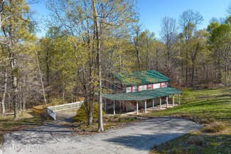 176 Greenshores Circle Ln, Mc Daniels, KY 40152