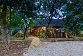 320 N Sunset Blvd, Gulf Breeze, FL 32561