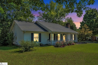 107 Gray Fox Square, Taylors, SC 29687