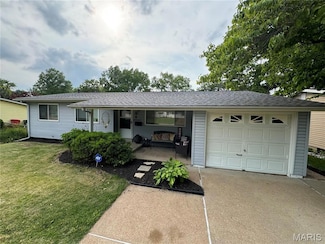 2455 S Park Ln, Florissant, MO 63031