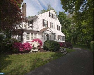 121 Waverly Rd, Wyncote, PA 19095