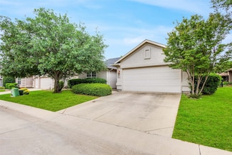 9617 Rivercrest Dr, Denton, TX 76207
