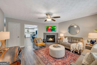 4375 Coopers Creek Dr SE, Smyrna, GA 30082