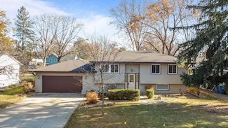 230 Aurora Ln, Circle Pines, MN 55014