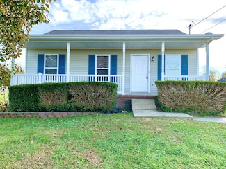 1936 Timberline Cir, Oak Grove, KY 42262