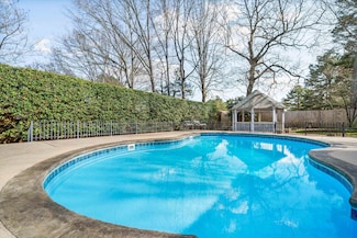 9615 Spring Hollow Cove, Germantown, TN 38139