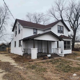 1111 W 1st St, Abilene, KS 67410
