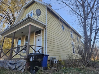 1430 Douglas Ave, Racine, WI 53404