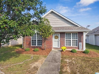 2219 Village Ln, Calera, AL 35040