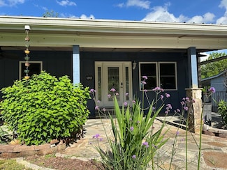 59 Mountain View St, Franklin, NC 28734