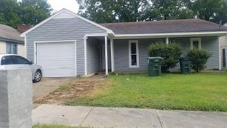 5647 Maple Tree Dr, Memphis, TN 38115