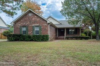 345 Harlandale Dr, Wilmington, NC 28411