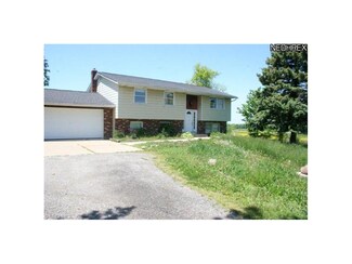 14844 Hayes Rd, Middlefield, OH 44062