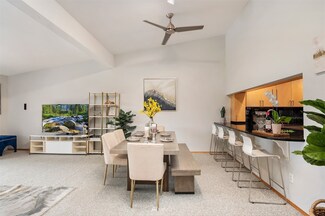 2920 76th Ave SE Unit 411, Mercer Island, WA 98040