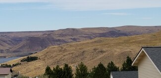 1365 Childers Rd, Arlington, OR 97812
