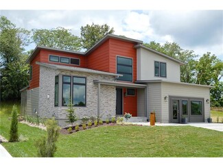 611 NE 100th St, Kansas City, MO 64155