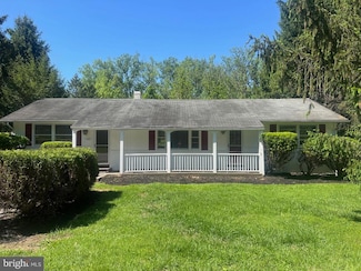 1019 Howellville Rd, Berwyn, PA 19312