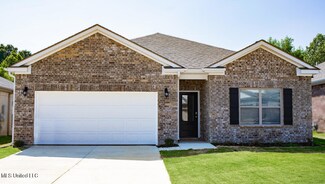 5408 Blue Willow Ln, Horn Lake, MS 38637