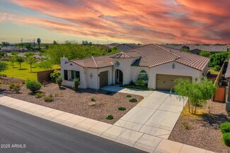 9157 W Country Club Trail, Peoria, AZ 85383