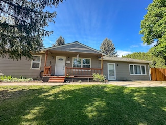325 River Dr, Lolo, MT 59847