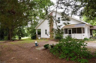 184 Perryman Rd, Lexington, NC 27295