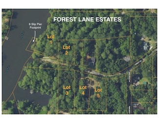 2066 Forest Ln, Mobile, AL 36605