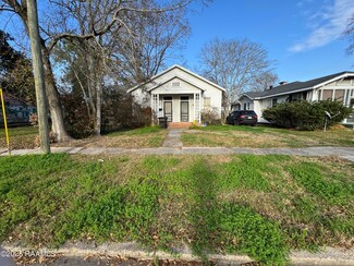 714 W Saint Peter St, New Iberia, LA 70560