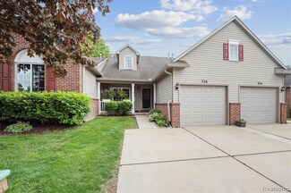 326 Redmaple Ln Unit 65, Brighton, MI 48116