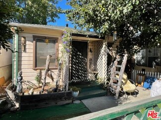 9511 National Blvd, Los Angeles, CA 90034