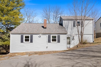 501 Winfield Cir, Pulaski, VA 24301