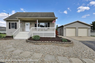 9099 Hollister Rd, Laingsburg, MI 48848