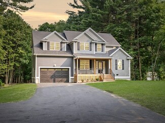 849 Main St, Lynnfield, MA 01940