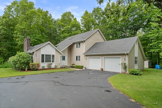 21 Corrina Ln, Salem, CT 06420