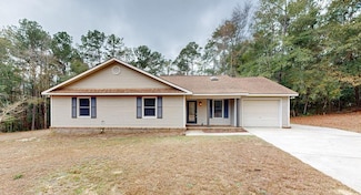 235 Squirrel Dr, Newton, AL 36352