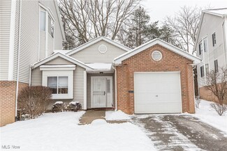 349 Village Pointe Dr Unit 6F, Akron, OH 44313
