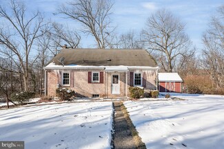4300 Berkley St, Harrisburg, PA 17109