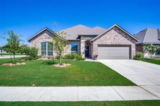 140 Colonial Dr, Joshua, TX 76058