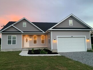 283 Woodland Dr, Montross, VA 22520